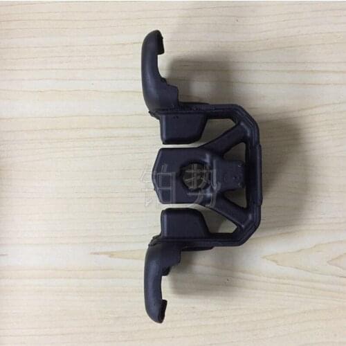 Car Exhaust rubber pipe 2008-Nis sanT eana 2.5L XV Exhaust pipe mounting pad Silencer hanging rubber Silencer rubber lug