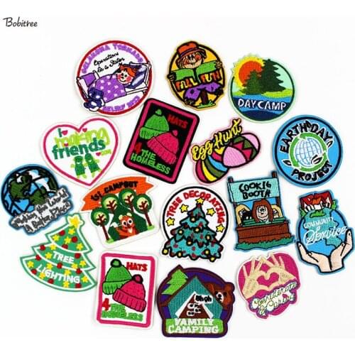 Cartoon Christmas Embroidered Patches Stick on Badge for Clothes Mobile phone Decoration Stickers for Jacket Jeans Applique