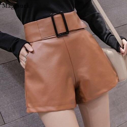 Autumn New Sexy PU Leather Shorts Women Solid Casual Wide Leg Shorts Plus Size High Waist Shorts For Women Short Femme 7774 50