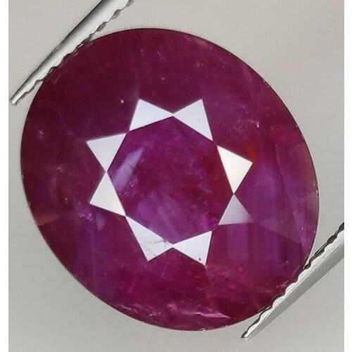 9.50ct Ruby oval cut 14.3x12.4mm