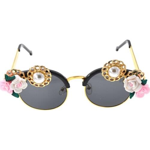 Handmade Luxury Baroque Retro Sunglasses Fashion Women Rose Flower Sunglass Round Beach Eyewear For Vacation Summer Style