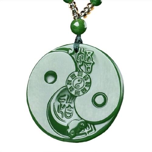 Mens Amulet Neckalce Green Jade 3D Carved Tai Chi Gossip Round Pendant Free Chain Gift for Womens Fashion Jewelry