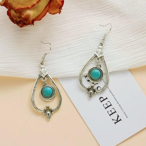 Boho Green Bead Hollow Earrings for Women Ancient Silver Colour Retro Palace Long Water Drop Dangle Earrings Hippie Jewelry 2020