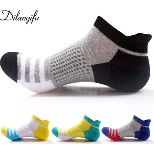 Dilanyifu Men's Short Socks