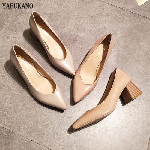 Fashion Square Heels Pointed Toe Pumps Women 2020 Autumn Leather Mid Heels V Mouth Casual Office Career Lady Work Shoes 5Cm Heel