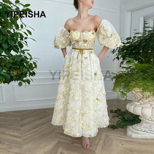 2021 Elegant Prom Dresses With Embroidered 3D Butterflies Sweetheart Puffy Medium Sleeves Tea-Length Party Gown