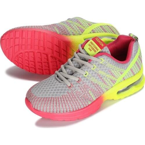 Fashion Women Lightweight Sneakers Running Shoes Outdoor Sports Shoes Breathable Mesh Comfort Running Shoes Air Cushion Lace Up