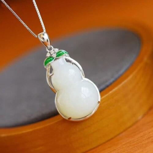 New silver inlaid natural Hetian Chalcedony gourd pendant necklace unique ancient gold craftsmanship womens brand jewelry