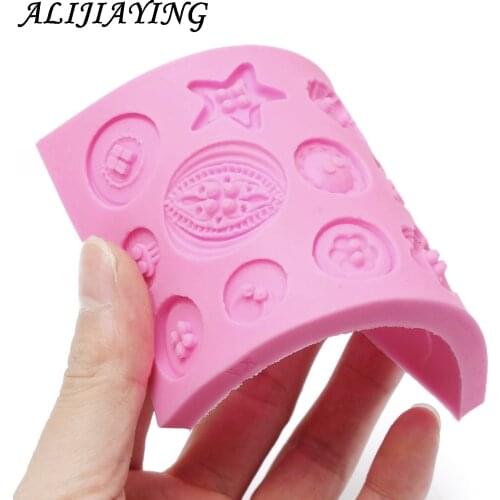 1Pcs Button Shapes Chocolate 3D Silicone Molds Fondant Candy Baking Mold Cake Border Decorating Tools Home Baking Molds D0333