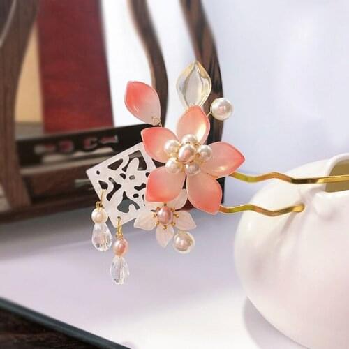 1pcs Hanfu Hairpin Classical Headdress Tassel Step Shake Ancient Hair Stick Daily Decor Accessories Women Girl Gift