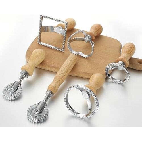 Cookie Cutters with Wooden Handle Moule Gateau Patisserie Outils Accessoires Kitchen Gadgets Square Heart Round Ravioli Stamp