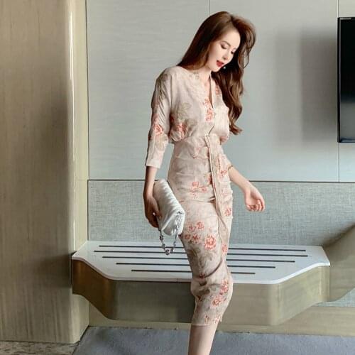 Korean Style Autumn Winter 2020 New Long Sleeve V-neck Sheath Womens Midi Printed Flower Chiffon Dress Casual Elegant Vestido