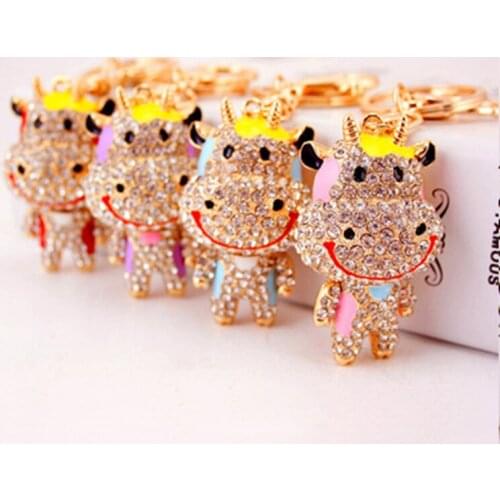 Fashion Rhinesone Cattle Keychain For Women 2021 Gold Chain Crystal Key Chain Cute Ox Hollow Out Keyring Bag Car Accessoires