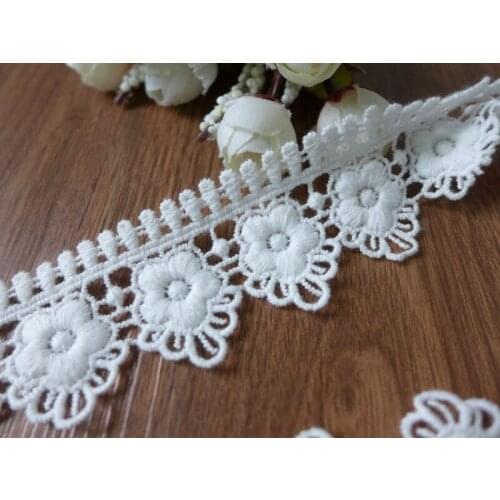 Ivory White Cotton Lace Trim With Lovely Plum Blossom Lace Ribbon For Cake Decoration, Sewing Craft, Home Decor