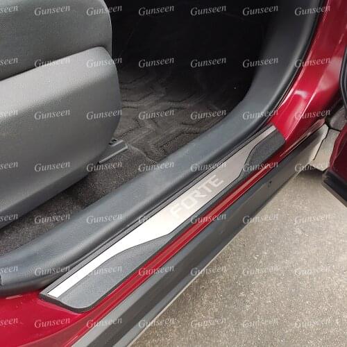 For Auto Kia Forte Door Sill Scuff Plate Protector Accessories Car Pedal Trim Threshold Styling Sticker 2018 2019 2020 2021 2017