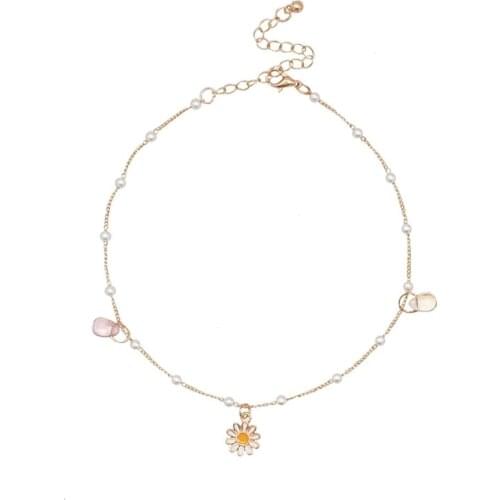 2021 Kpop Cute Chic Small Flowers Daisies Pendant Pearl Chain Necklace for Women Girl Clavicle Choker Aesthetic Accessories