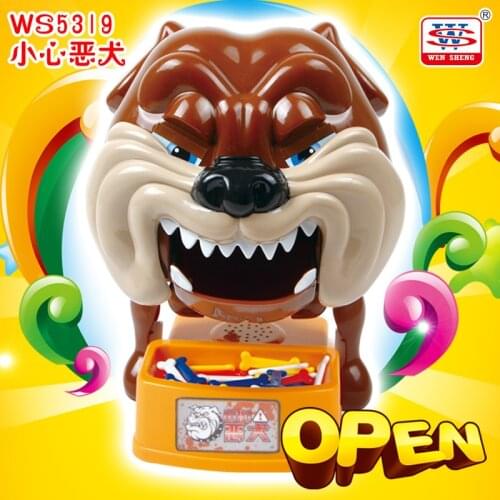 2016 New popular Parent-child board game Dogs bite childrens educational toys Augmented Reality Toys