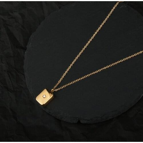 2020 New Stainless Steel Gold Square Crystal Choker Chain Charm Necklaces Pendant for Women Girl 18K New Design Jewelry Gift