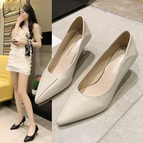 2021 New Arrival Spring and Summer Shallow Mouth Single Shoes Middle Heel Comfortable White Office Shoes High Heels Fine Heels