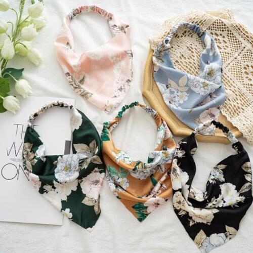 Printing Hair Scarf Scrunchies Vintage Triangle Bandanas Hairband Headband Without Clips Elastic Hair Bands Headwrap Accessories