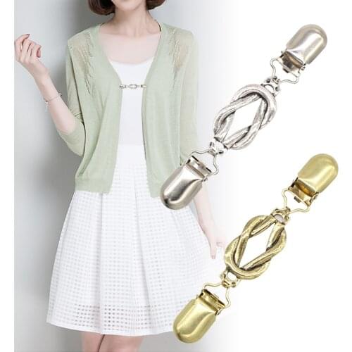 Sweater Shawl Blouse Collar Sweater Scarf Clasp Brooch Pin Jewelry Accessories Women Retro Vintage Cardigan Duck Clip Pin