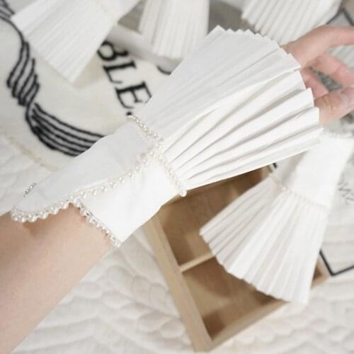 Fashionable exquisite white beads ballpoint pleated fake fantasy round Warm Soft Gloves Mysterious Accessories fragrance
