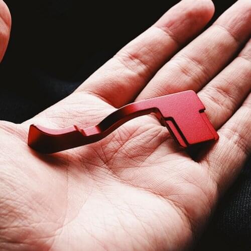 High Quality Thumb UP Thumb Rest Thumb Grip In RED / Black For Sony A7M4 A7R4 A9II A7R IV