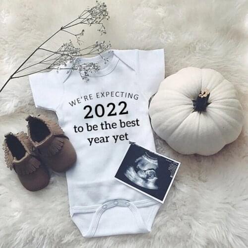 We're Expecting 2022 to Be the Best Year Yer Baby Romper Girls Boys Jumpsuit Funny Clothes Newborn Baby Bodysuit Toddler Clothes