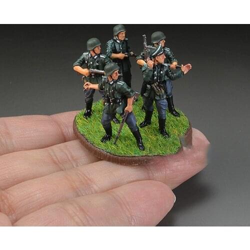 1 / 72 soldier scene accessories model World War II Germany winter heavy machine gun group