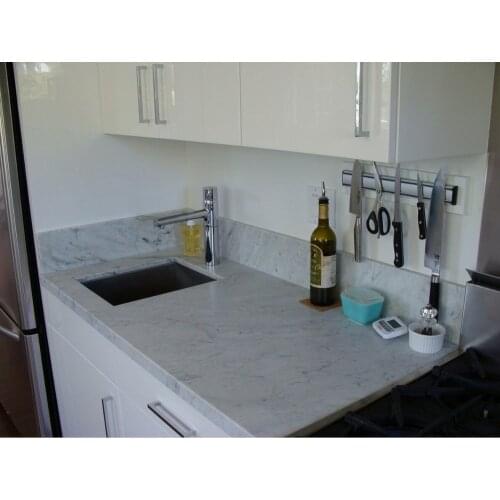 2017 new design kitchen furnitures hot sales high gloss lacquer modern kitchen cabinets L1606011