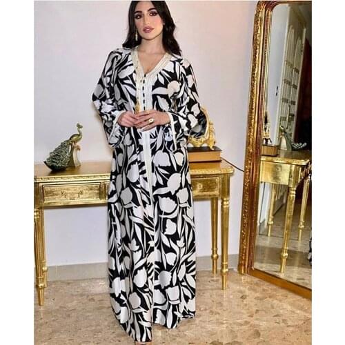 Middle East Printed Abaya Muslim Casual Loose Women Long Dress V-neck Islamic Clothing Ramadan Full Length Ethnic Dubai Kaftan