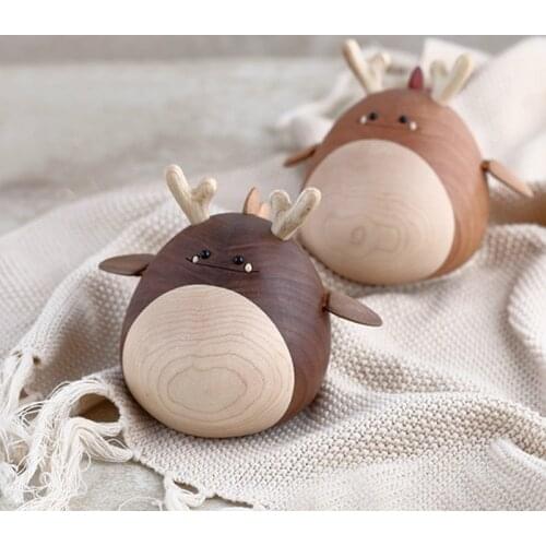 Handmade Solid Wood Music Box Creative Gift Decoration Valentines Day 2021 New Year Christmas Holiday Birthday Gift