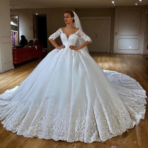 Appliques Lace Half Sleeves Ball Gown Sweetheart Luxury Wedding Dresses Floor Length Dresses Plus Sizes Vestido De Noiva