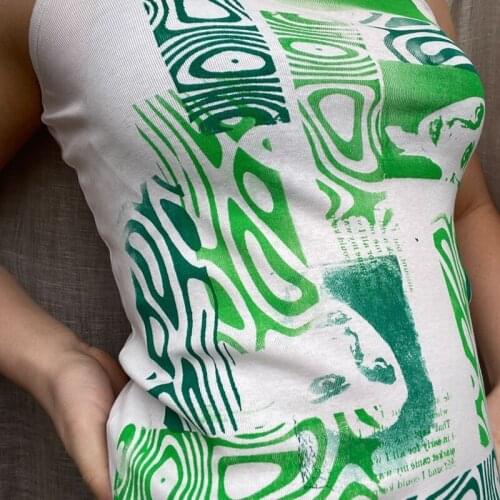 Y2K Women’s Causal Round Neck Vest Fashion Abstract Portrait Print Exposed Navel Sleeveless Tops For Daily Life Beach Dating