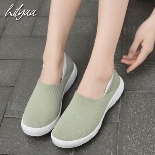 Woman Running Sport Mesh Shoes Comfortable Breathable Female Sneakers Flats Round Head Convenience Overshoes Casual Shoes Women