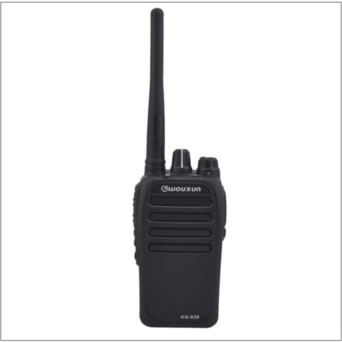 10Watt Output Power Wouxun walkie talkie KG-828 UHF 400.000-470.995MHz IP66 Waterproof Two-way Radio with 3200mAh Battery Pack