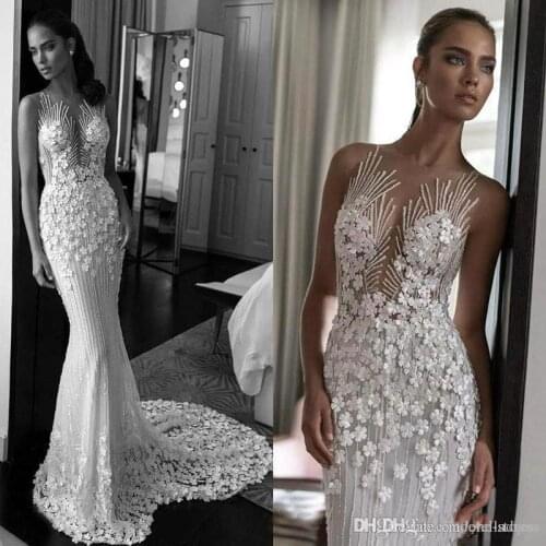 Eleagnt Lace Appliqued Wedding Dress Luxury 3D Flowers Sheer Back Beach Boho Bridal Gown Custom Made BC2112
