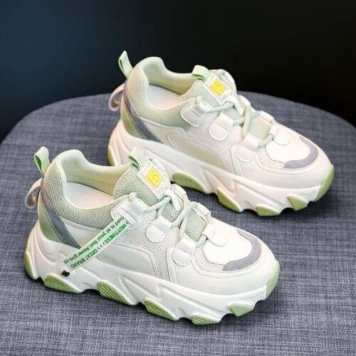 Women Shoes Vulcanized Shoes 2021 Fashion Female Sneakers White Pink Casual Shoes Height Increase Cushion Trainers Size 35-40