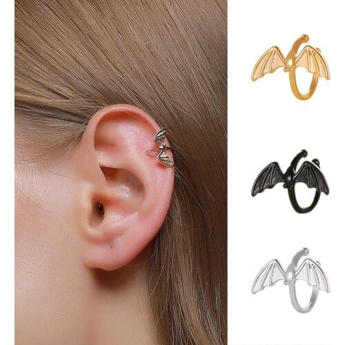 1 PCS Open C Vintage Cute Bat Ear Non Pierced Clip Earring Trendy Simple Small Gold Color Ear Bone Cuff Earring Jewelry