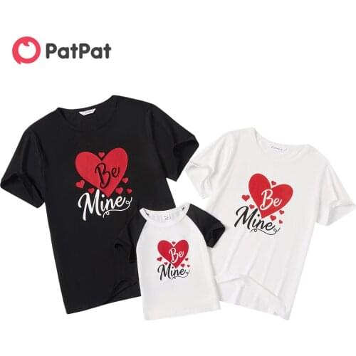 PatPat 2021 New Arrival Letter Print and Heart Pattern Color block Short Sleeve Matching Tops