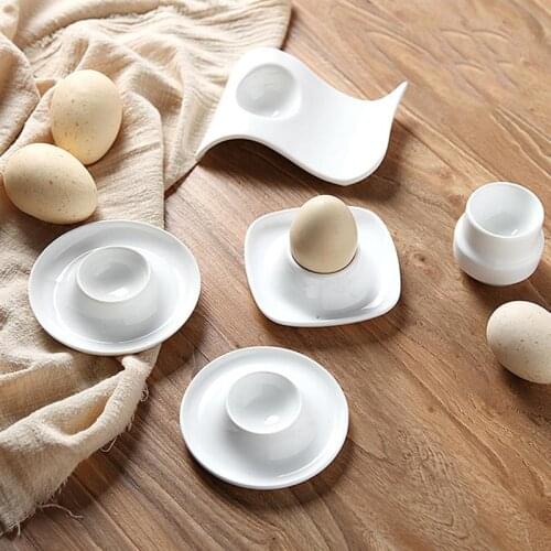2pcs Ceramic Egg Cup Simple Breakfast Egg Holder Practical Egg Stand Egg Rack Home Restaurant (White)
