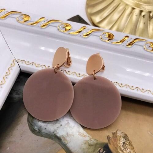 Round Resin Pendant Earrings Clip European and American Style Light Weight Accessories
