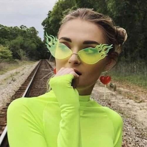New 2019 Fashion Fire Shades Flame Sunglasses Women Men Brand Design Rimless Eyewear Luxury Trending Cat Eye Sun glasses Shades