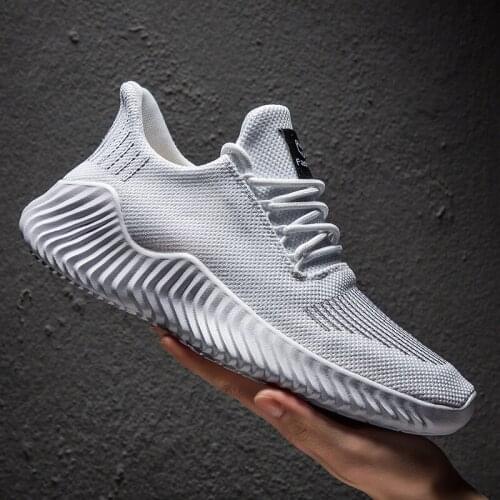 2021 Breathable White Trendy Sneakers Men Original Casual Light Walking Big Size Man Tennis Lightweight Walking Jogging Shoes