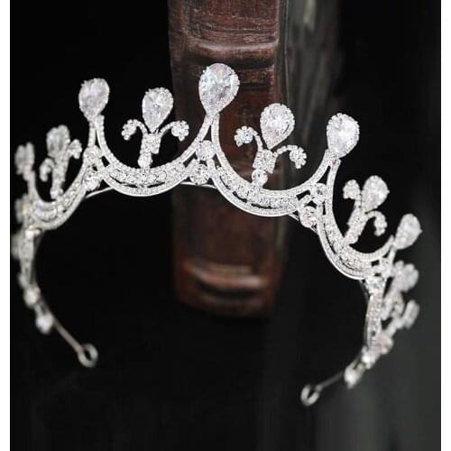 Hair Crown Bridal Wedding Jewelry 2021 High-end Fashion Zircon Temperament Retro Baroque Hoop Show Catwalk Crystal Diamond