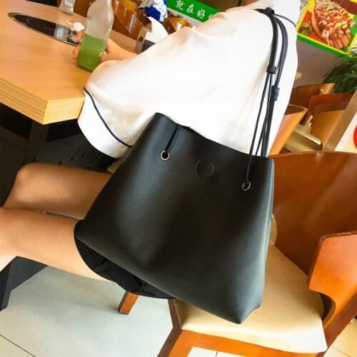 HISUELY 2 pcs Composite Bag 2021 High Capacity Tote Bag Black Women PU Leather handbags fashion Female shoulder bag Bolsa Simple