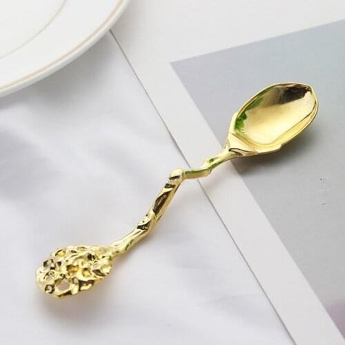 Vintage Zinc Alloy Coffee Spoon Afternoon Tea Mixing Scoop Creativity Spoon Shape Leaf Retro Engrave Dessert Cake Spoon 5pcs/set
