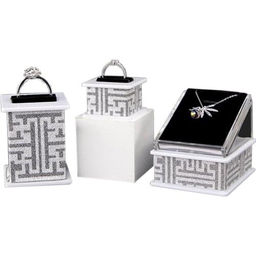 Acrylic Jewelry Finger Ring Display Stand Holder for Jewellery Shop Showcase Storage Organizer Earrings Rings Necklaces Stand