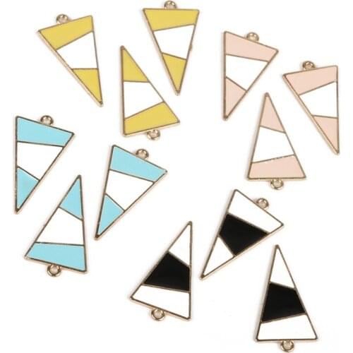 2020 Zinc Alloy Metal Enamel Color Contrast Partition Triangle Arrow Design Charm Pendant For DIY Earings Fashion Jewelry Making