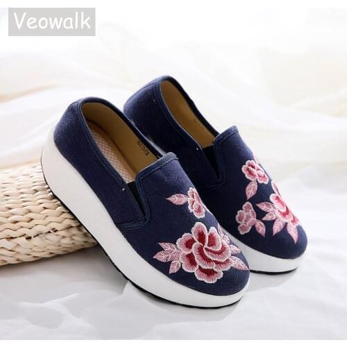 Veowalk Women Canvas Embroidered Flat Platform Shoes Handmade Ladies Casual Comfortable Slip-on Sneakers Cotton Loafers Creepers